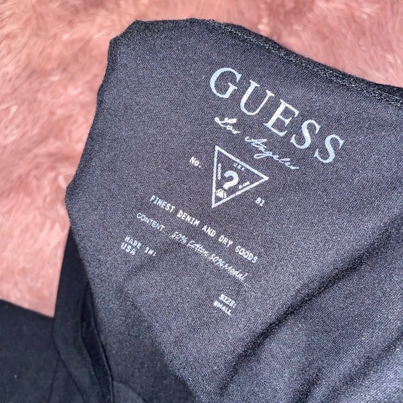 Guess v neck top - Picture 4 of 4